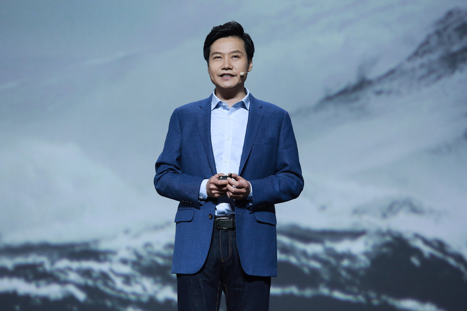 小米12ultra曝光2亿像素骁龙8955300mah雷军发力了