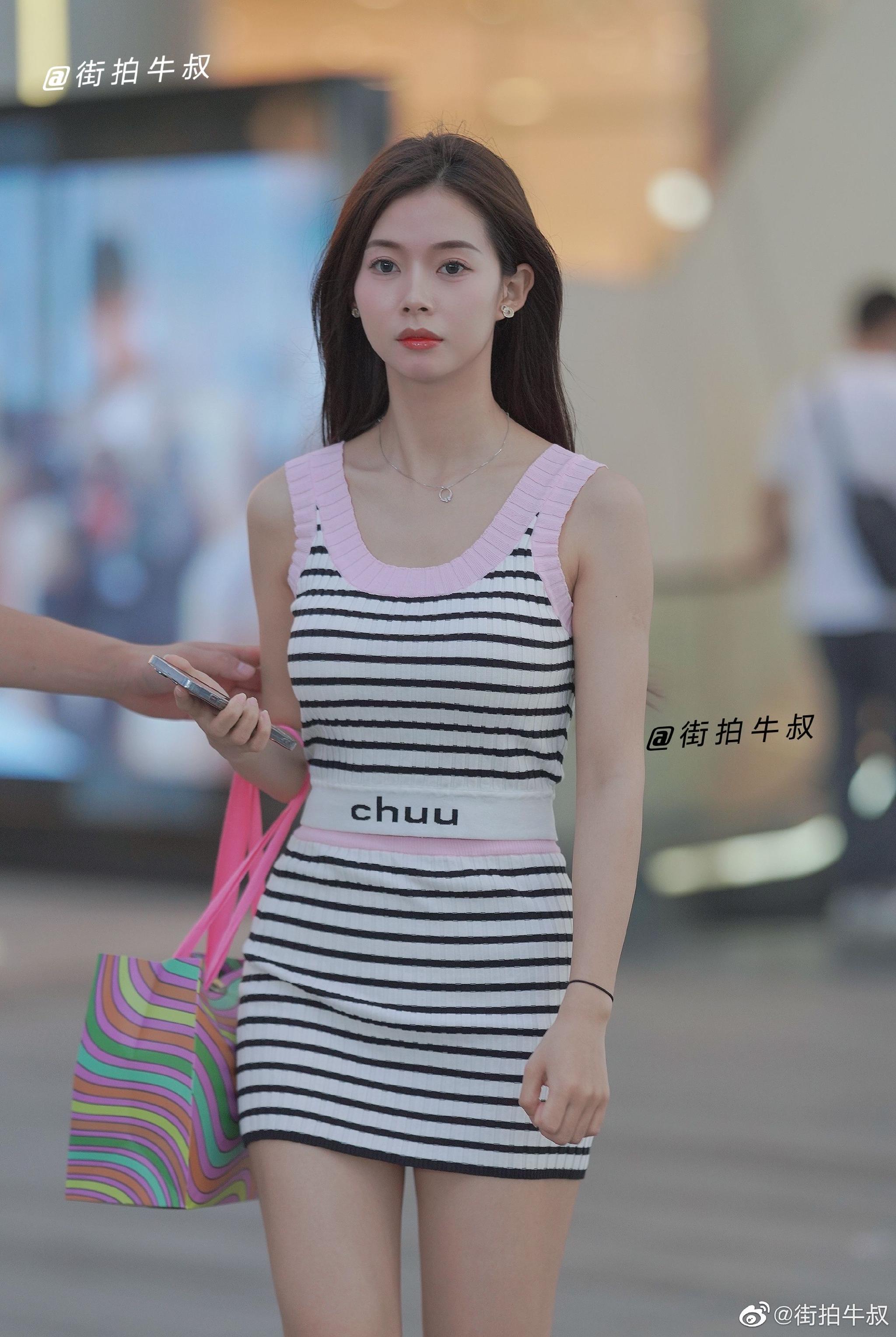 西部杨刚经典歌词解析 情歌创作背后的故事