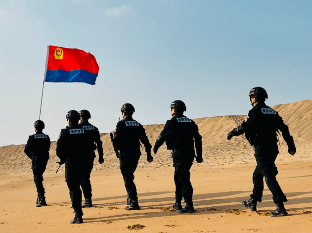 【你好,警察节】海阳公安向全市人民汇报休闲区蓝鸢梦想 - Www.slyday.coM 【你好,警察节】海阳公安向全市人民汇报休闲区蓝鸢梦想 - Www.slyday.coM