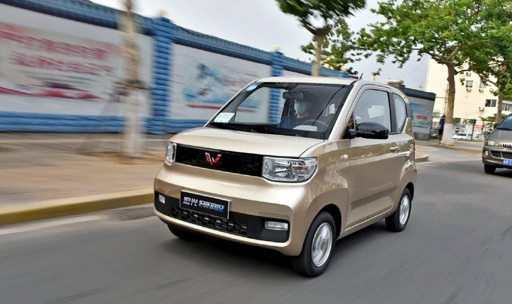 年轻人的首台电动车，不妨看看这3款，大厂出品，售价亲民不用油