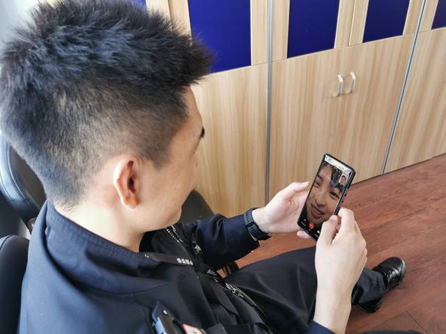 天使的颜色不一定都是白，也有一抹深蓝休闲区蓝鸢梦想 - Www.slyday.coM