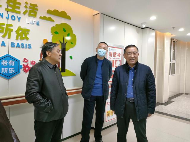 市民政局局长任建荣一行调研陇南市第一人民医院医养结合工作