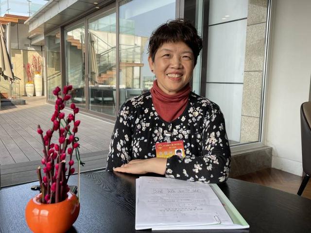 省人大代表,杭州市残疾人福利基金会理事长钟晓晓这