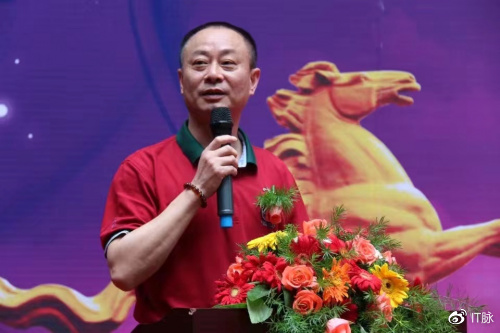 时代浪潮下的中国互联网第一代创业者老狼赵旭,一位与众不同之人|浪潮