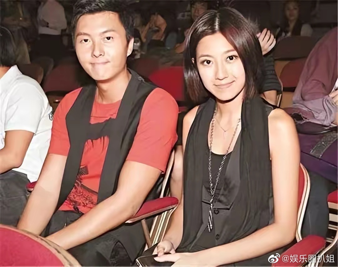 香港媒体突然曝出王浩信跟妻子yoyo已经正式签字离婚……_高清图集