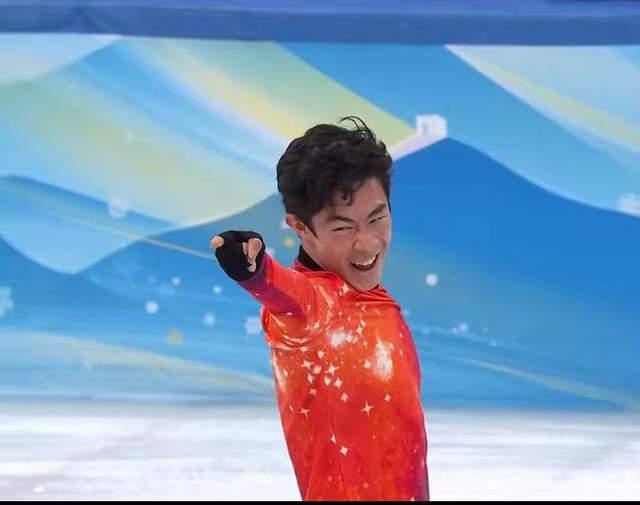 北京冬奥会花样滑冰男子单人滑自由滑美国选手陈巍金牌，羽生结弦无缘奖牌休闲区蓝鸢梦想 - Www.slyday.coM