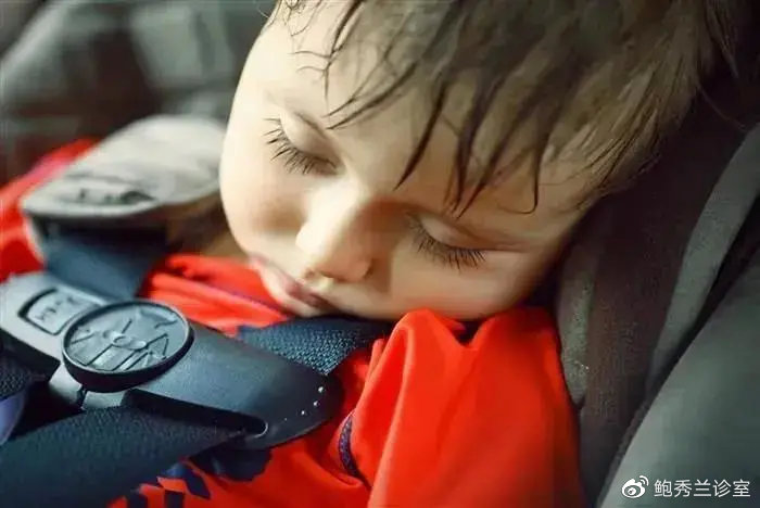痛心!3岁女童被困车内活活闷死,悲剧屡次重演,家长们要提高警惕!休闲区蓝鸢梦想 - Www.slyday.coM 痛心!3岁女童被困车内活活闷死,悲剧屡次重演,家长们要提高警惕!休闲区蓝鸢梦想 - Www.slyday.coM