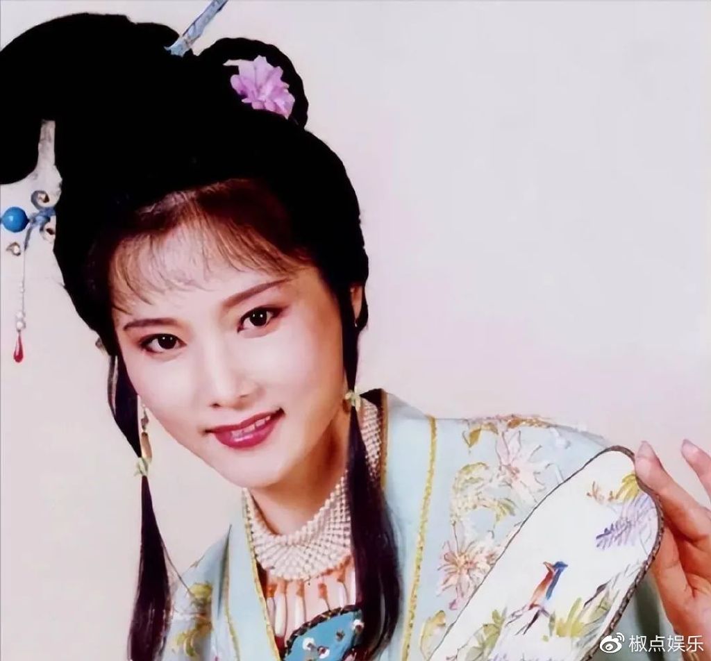 她是“姨太太”专业户:因长得太美无人敢追,父亲为她终身不娶__财经头条