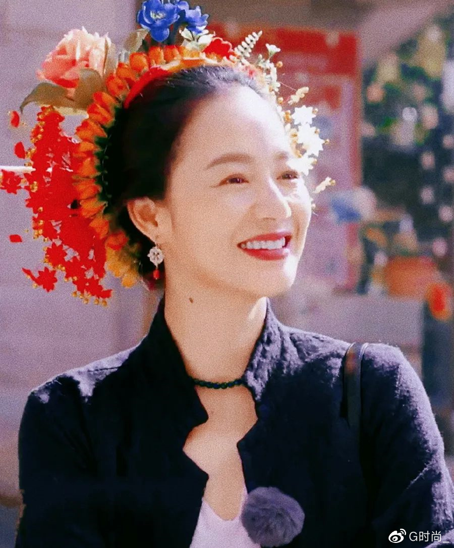 真被周韵惊艳到了从不显年轻但一直很气质简约穿搭更值得借鉴