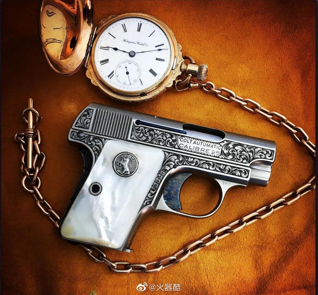 枪械雕花工匠的艺术