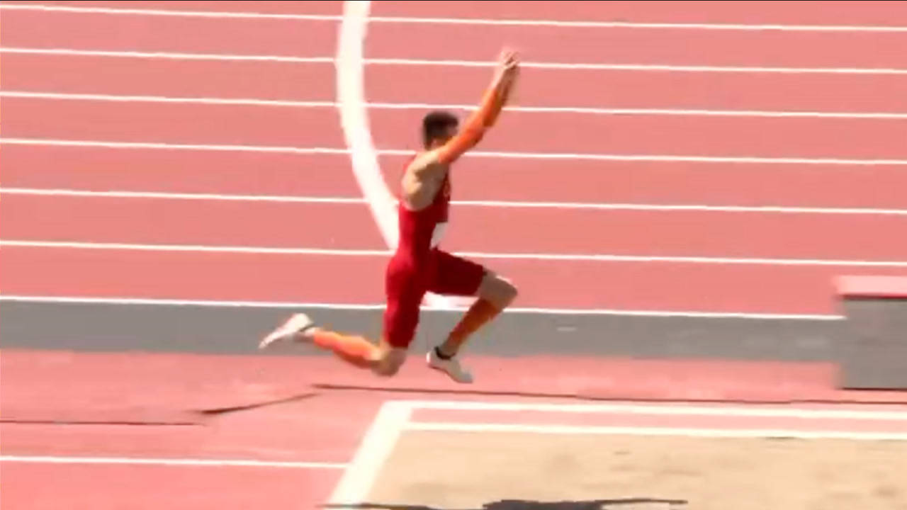 朱亚明获得东京奥运会田径男子三级跳远银牌