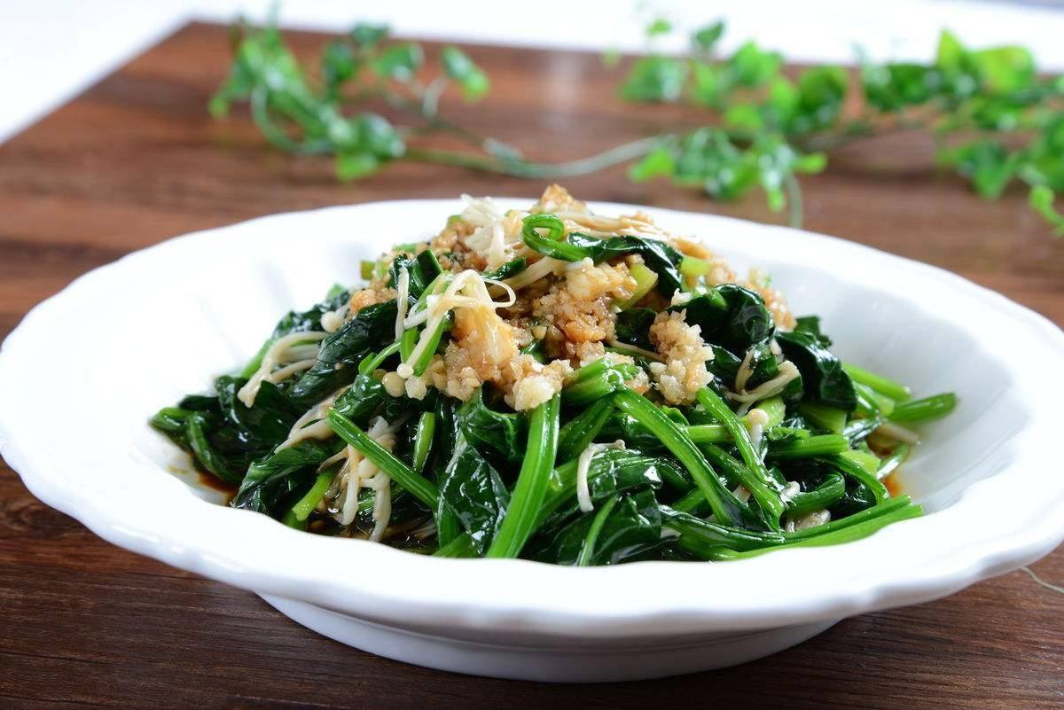 菠菜这样做,看起来就很有食欲,吃着比肉还香,开胃下饭超美味