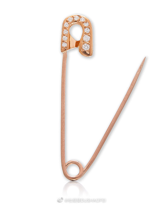 奢侈银饰品牌 chrome hearts 推出特别配饰单品「曲别针」