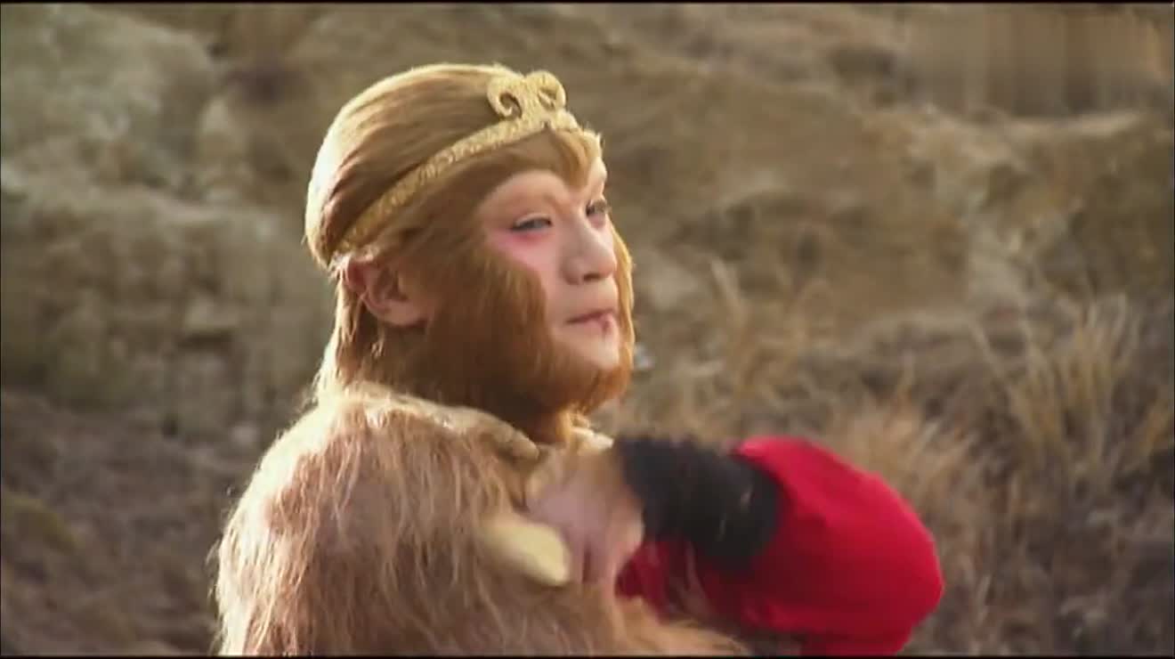 孙悟空钻进铁扇公主的五脏六腑在里面耍起来这过分了