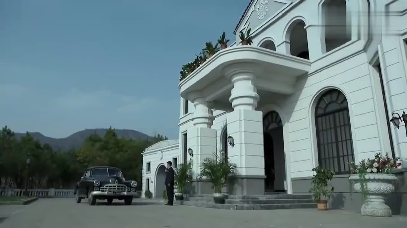 伪装者明楼霸气放话你敢动我明家的人小心老子弄死你