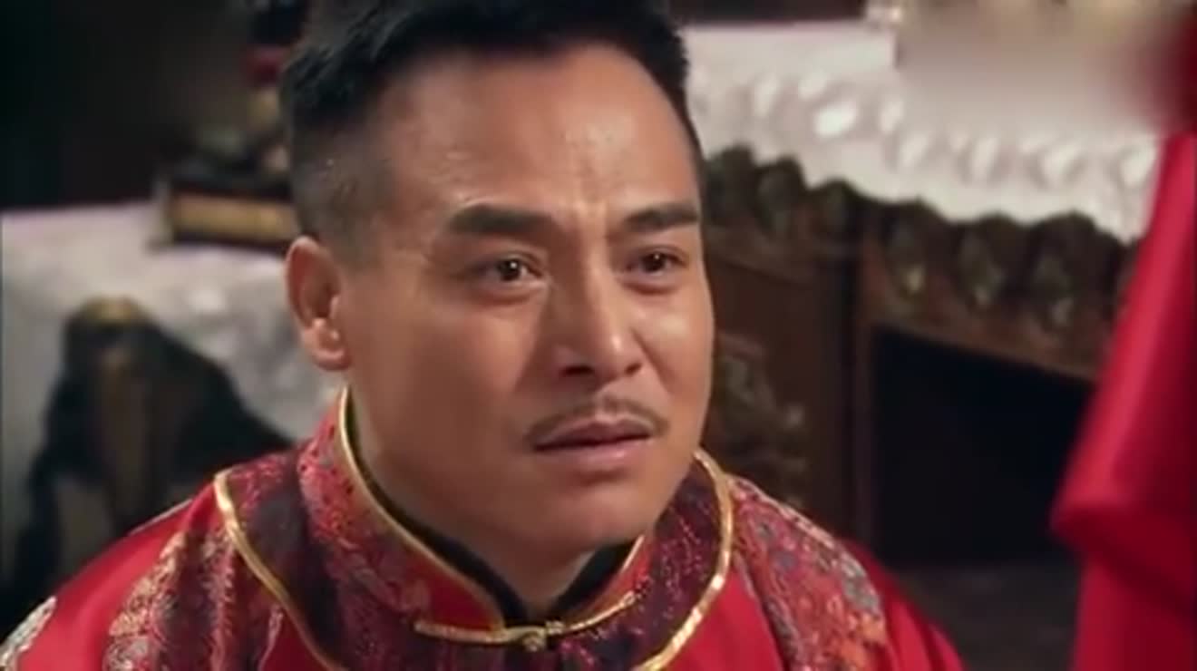 后妈的春天:铁雄也是真正的爱着春云,等了她几十年,还依然爱她