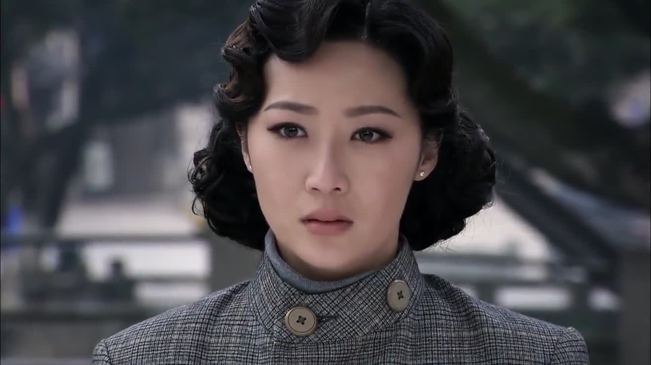 对与决陆玫看到花匠暗号得知花匠已死高扬十分敬佩花匠