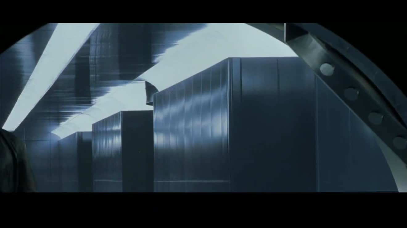 史上用手灭烟第一人狼叔 这表情真到位