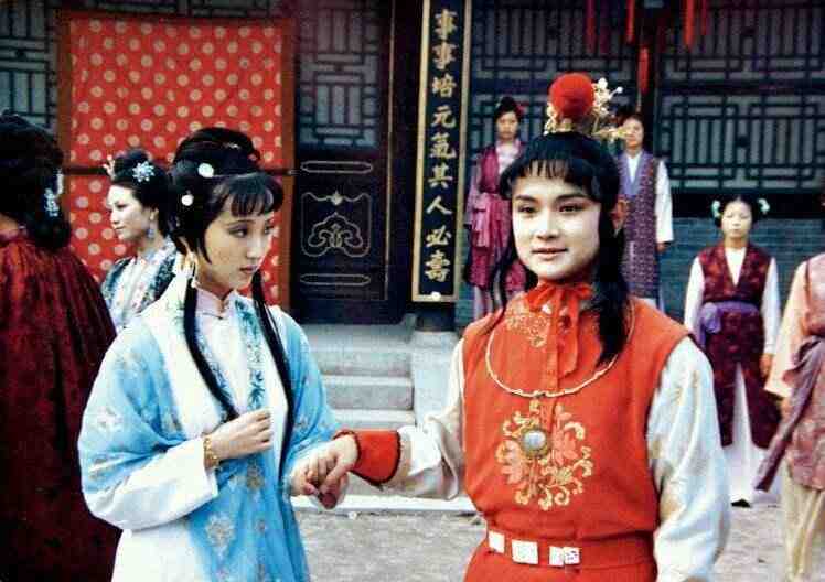 87《红楼梦》贾宝玉和林黛玉的八套“情侣装”,到底有多美?休闲区蓝鸢梦想 - Www.slyday.coM 87《红楼梦》贾宝玉和林黛玉的八套“情侣装”,到底有多美?休闲区蓝鸢梦想 - Www.slyday.coM