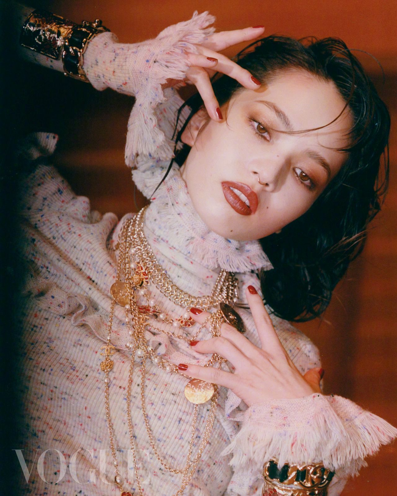 魅惑感chanel女郎 小松菜奈 x vogue 台版6月刊封面大片