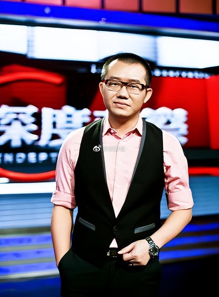 经过2个月的培训,徐磊就基本掌握了主持的技巧,开始主持第一档节目