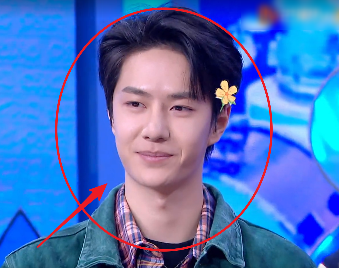 44岁王力宏和王一博同框,镜头展现真实颜值,这确定有21岁的差距?