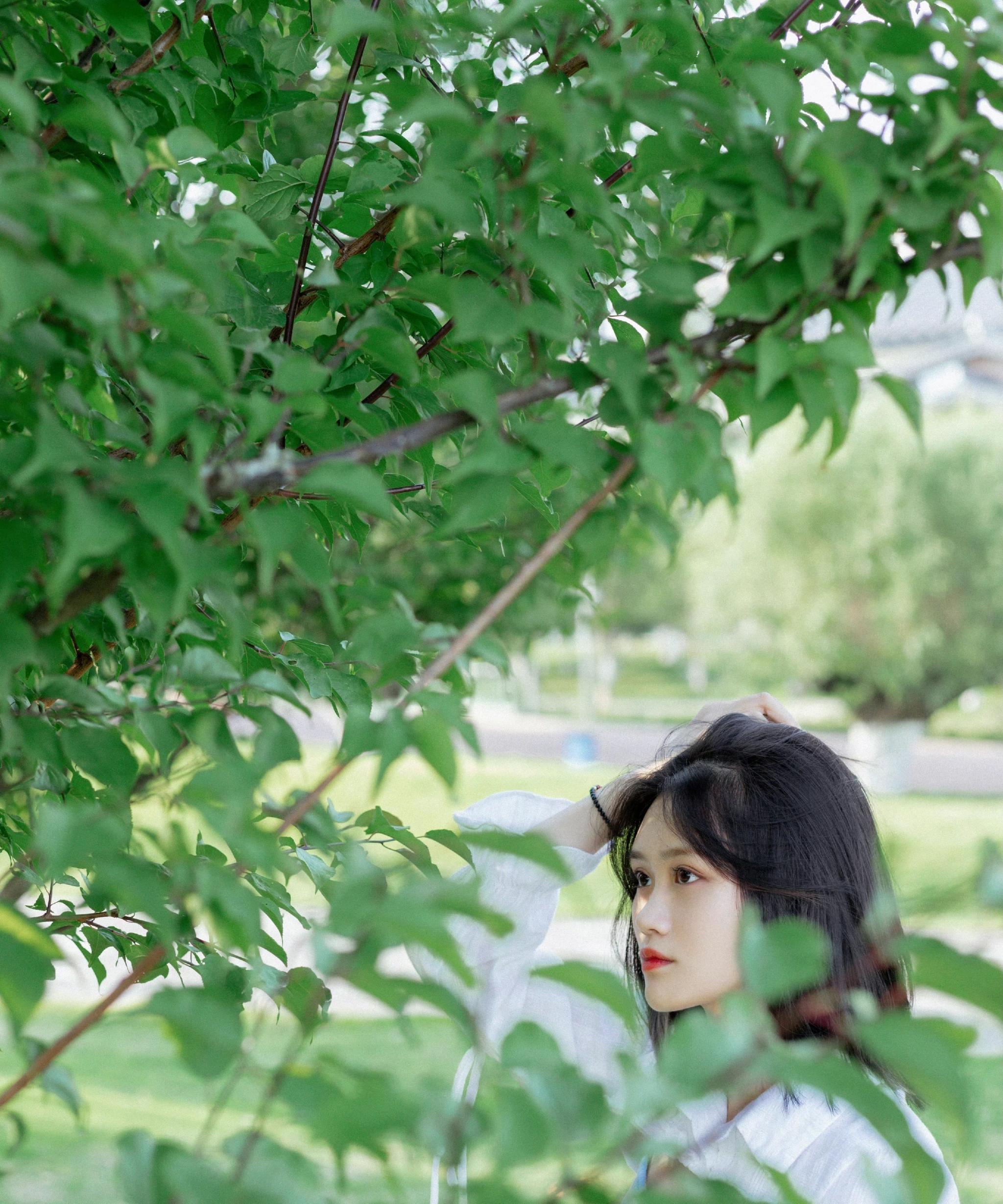 一个人,一座城,一抹浅笑的时光__财经头条