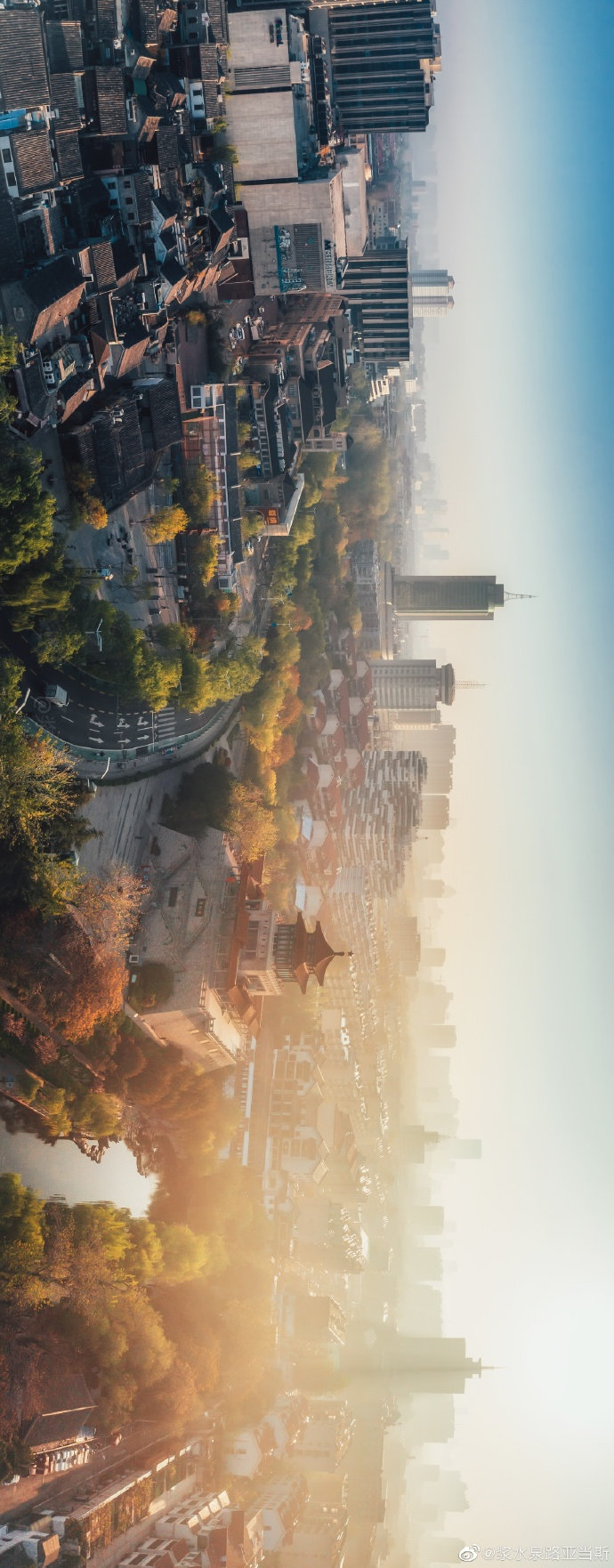 阳光席卷城市,微风穿越指尖 ,清晨的济南天际线美的让人沉醉