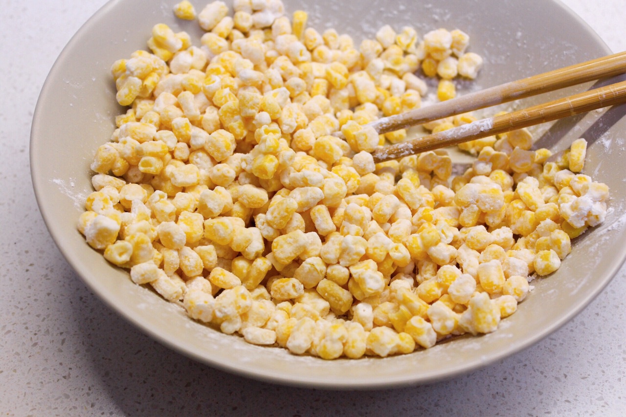 葡萄干玉米粒香甜软糯不一样的家常菜颜色诱人营养丰富