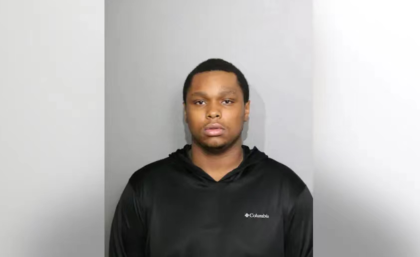 芝加哥大学遇害中国留学生母亲哽咽：妈妈第一次出国竟是参加你的葬礼休闲区蓝鸢梦想 - Www.slyday.coM