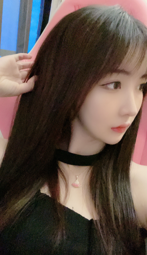 星光大赛高光看点频繁,ks王者主播辣辣空降,网友:值得期待