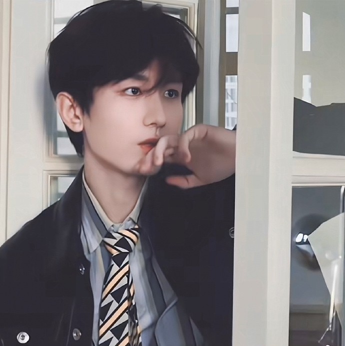 成毅363436373039型男头像