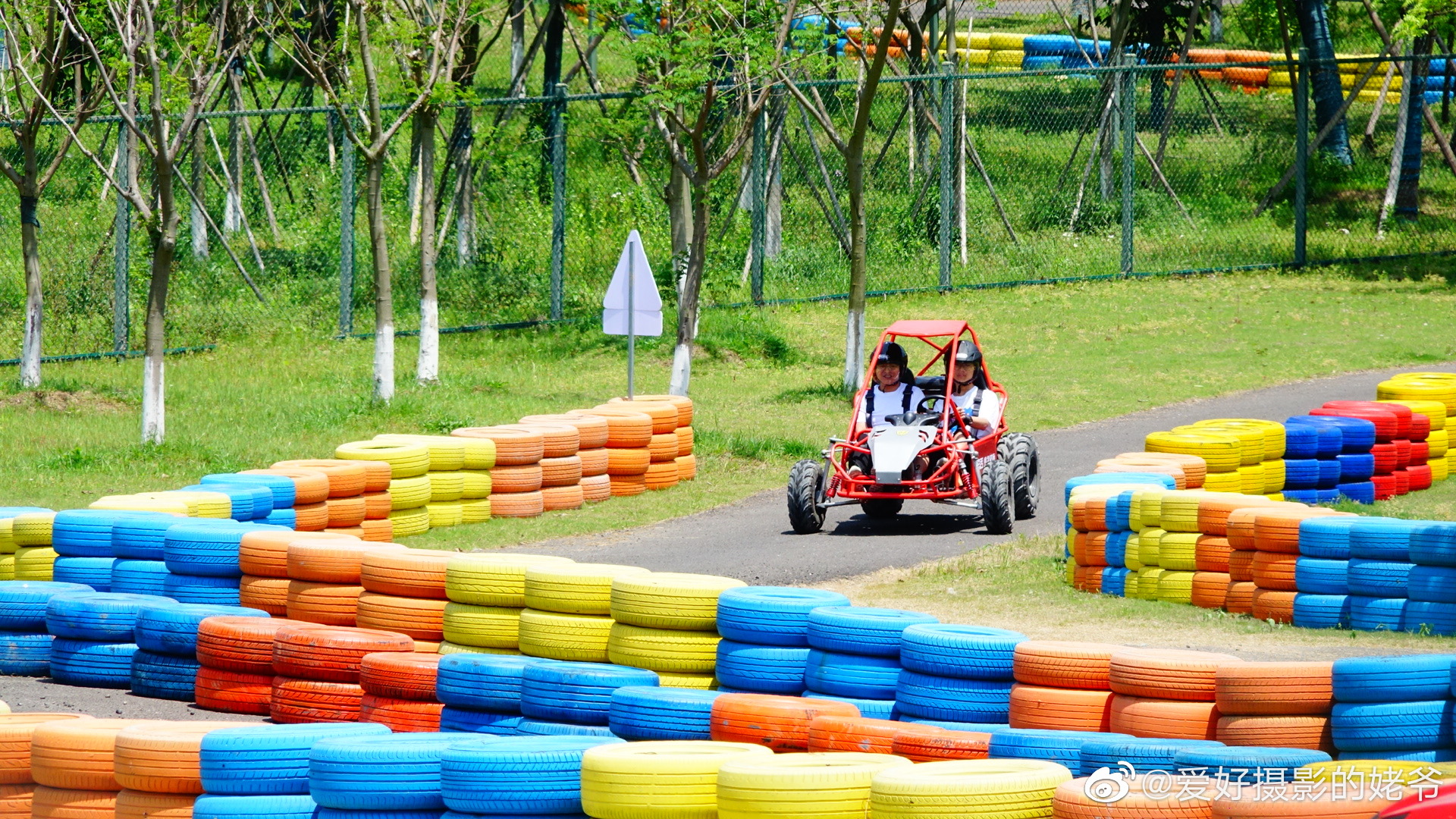 卡丁车.新龙生态林_高清图集_新浪网