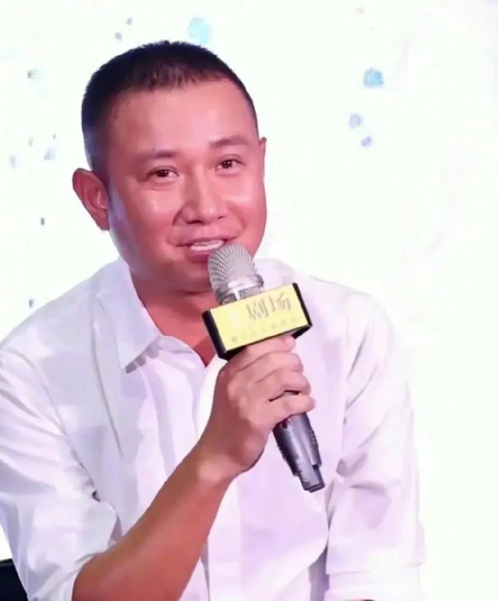 38岁文章发腮!转战话剧圈,搭档谢娜出演《十三角关系》休闲区蓝鸢梦想 - Www.slyday.coM 38岁文章发腮!转战话剧圈,搭档谢娜出演《十三角关系》休闲区蓝鸢梦想 - Www.slyday.coM