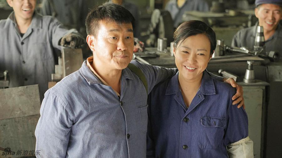 《沸腾人生》,是首部以我国重型卡车行业为背景的电视剧.