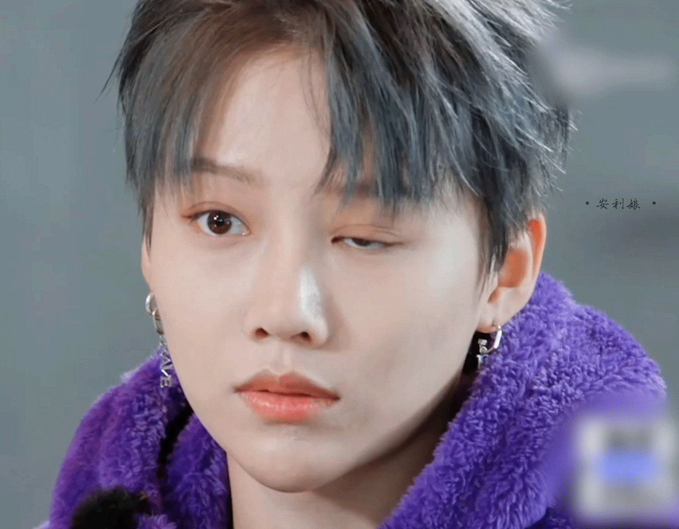 刘雨昕任性用脸实绩 1