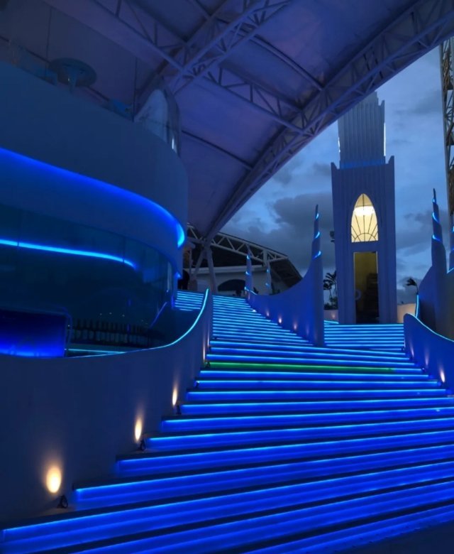 厦门海景下午茶ta遇61海尼斯就在海岸线咖啡厅旁边