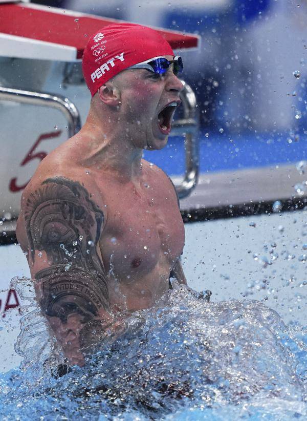 东京奥运会游泳亚当皮蒂夺得男子100米蛙泳冠军