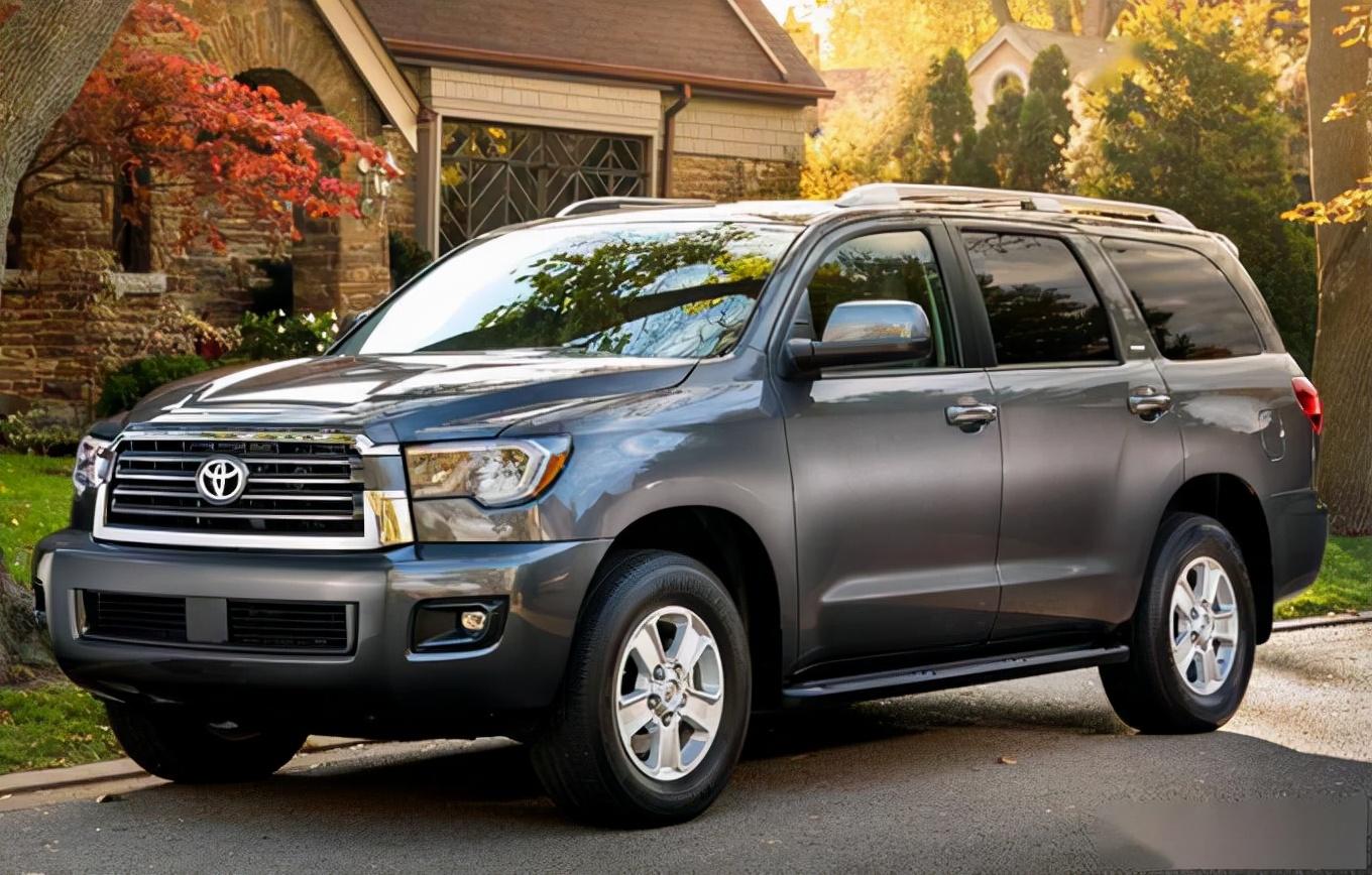 丰田全新红杉预告图曝光搭35t混动系统