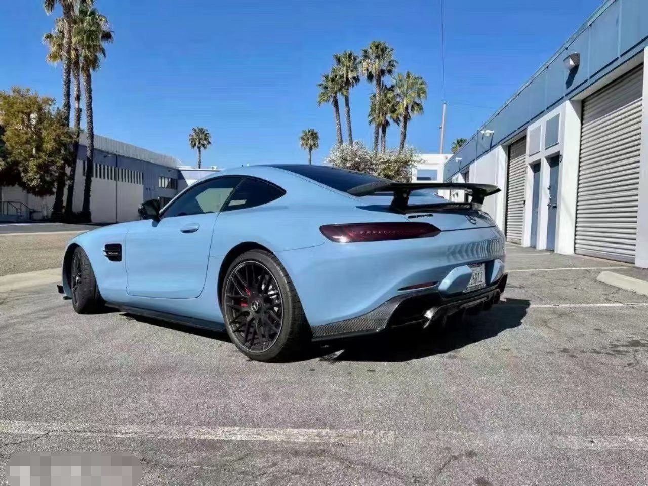 奔驰amg gt 50改色瓷器蓝 看起来优雅大气