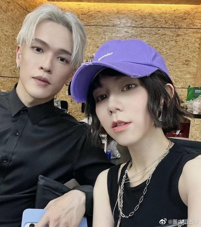 男友的前女友来过,该不该生气?