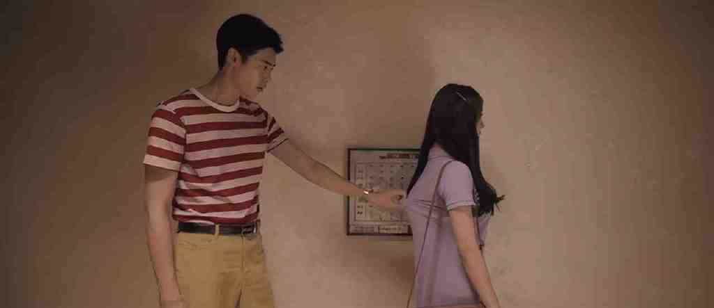 豆瓣开分2.4分,张翰新剧又因扯女生内衣带惹争议,被吐槽太低俗休闲区蓝鸢梦想 - Www.slyday.coM 豆瓣开分2.4分,张翰新剧又因扯女生内衣带惹争议,被吐槽太低俗休闲区蓝鸢梦想 - Www.slyday.coM