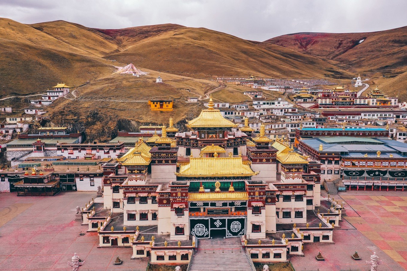 一路向西,探寻四川最后的净土——太阳部落石渠