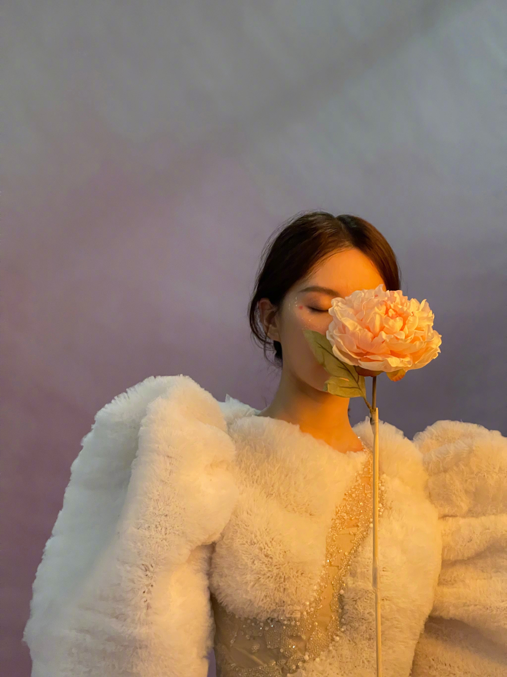 刘诗诗时尚芭莎最新牡丹花间大片……_高清图集_新浪网