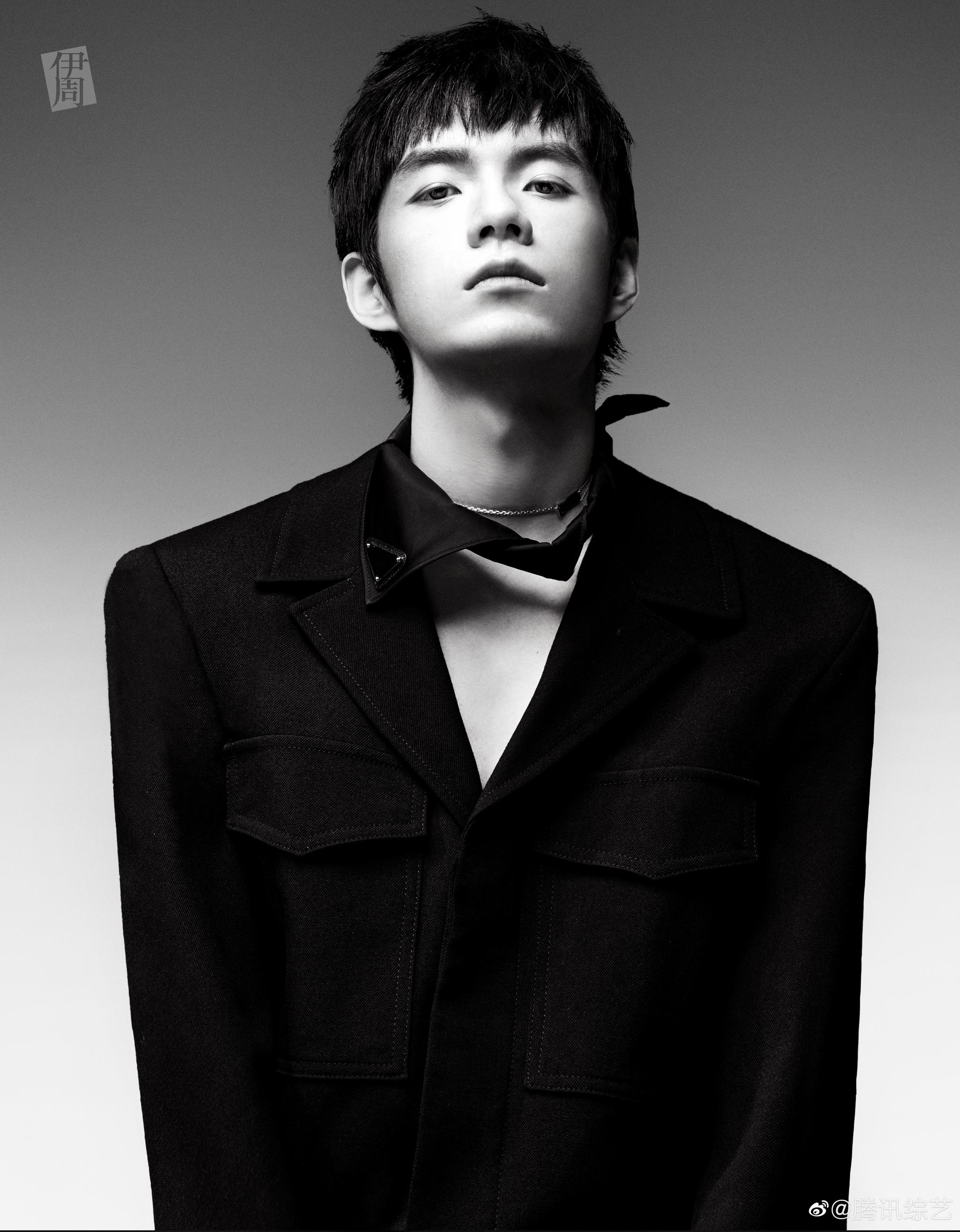 伊周四月刊封面人物大片曝光!