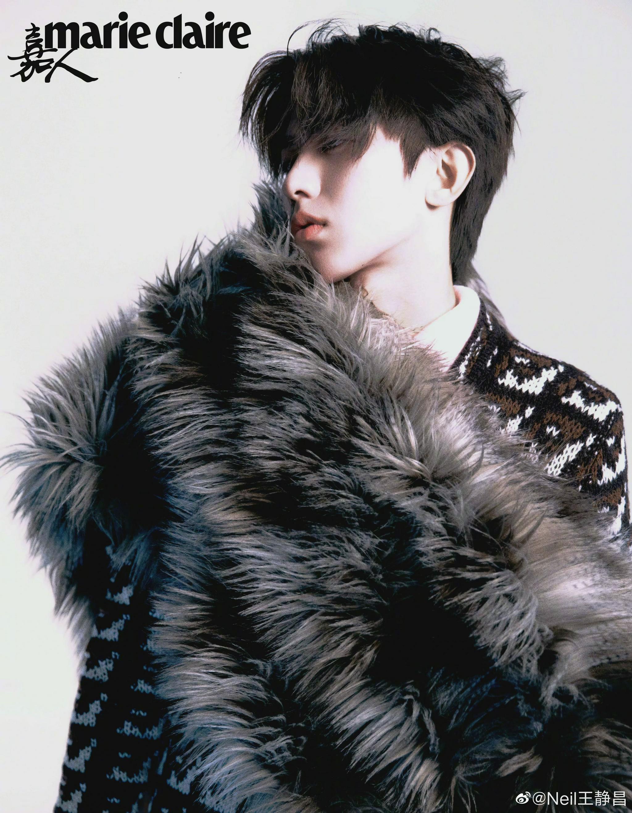 登上《 嘉人》7月刊封面……| 嘉人|蔡徐坤_新浪新闻