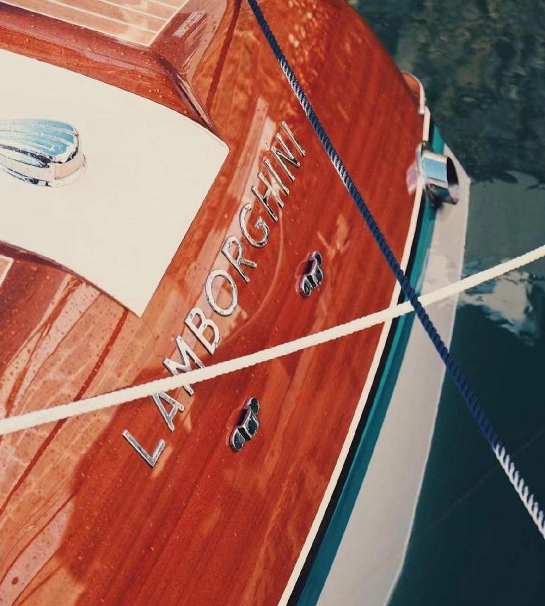 顶级绅士的复古玩具意大利顶级豪华游艇