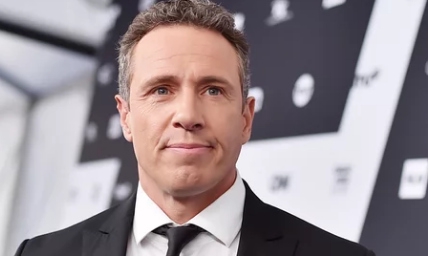 美国有线电视新闻网(cnn)表示,已经"无限期"暂停了克里斯·科莫(chris