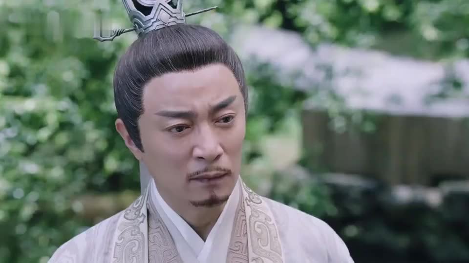 琉璃腾蛇修复秘境之后确认了真实身份褚磊的态度立马变了