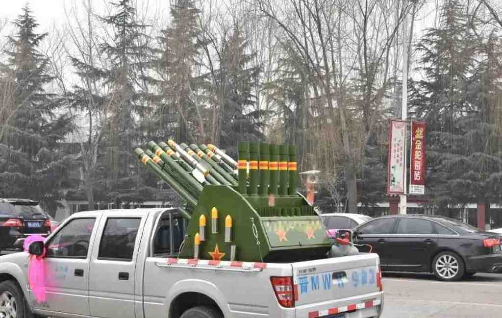 过年的烟花爆竹不让放,我们忍了,没想到结婚的电子炮车也要禁止休闲区蓝鸢梦想 - Www.slyday.coM 过年的烟花爆竹不让放,我们忍了,没想到结婚的电子炮车也要禁止休闲区蓝鸢梦想 - Www.slyday.coM